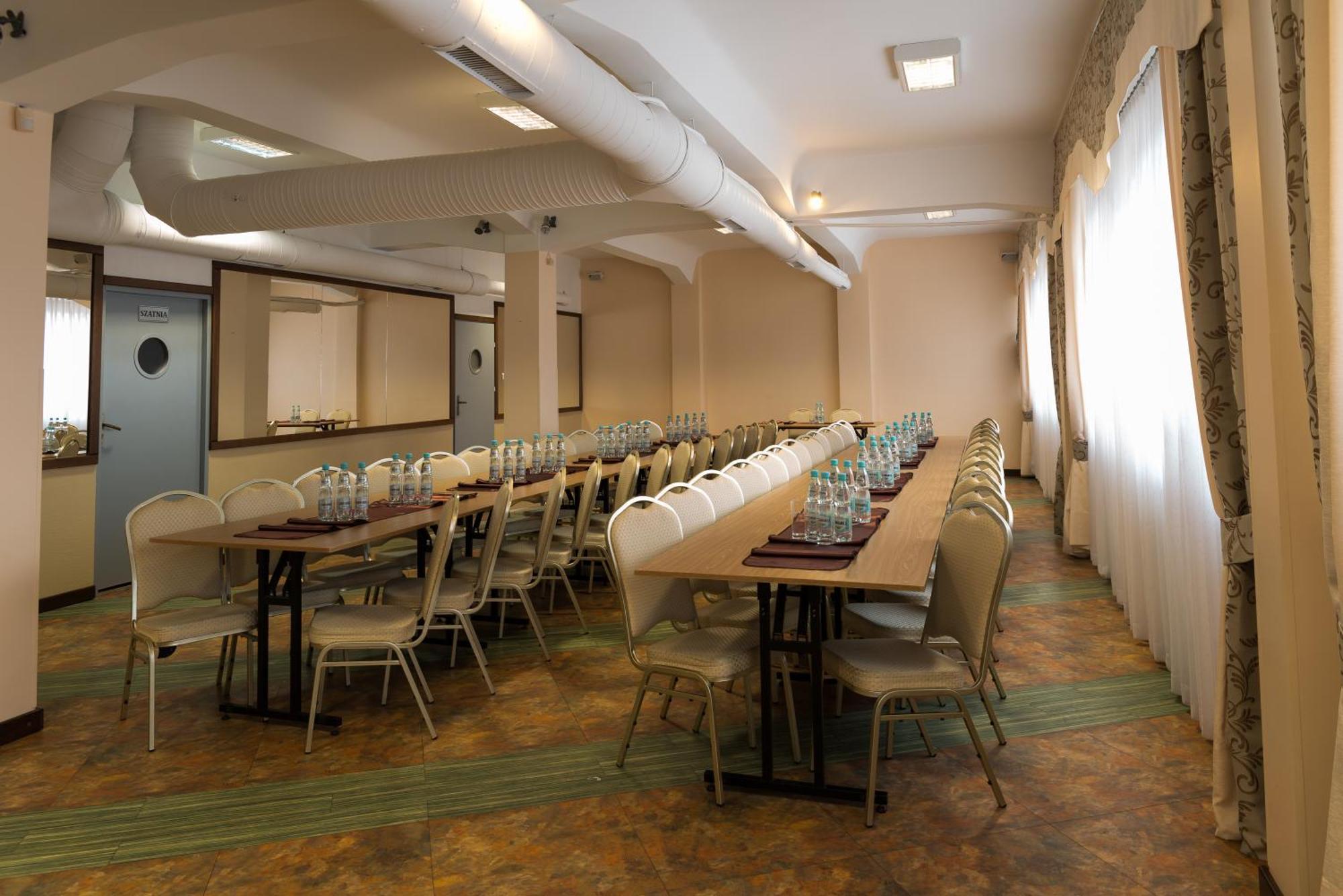 Majewski Hotel & Spa マルボルク エクステリア 写真