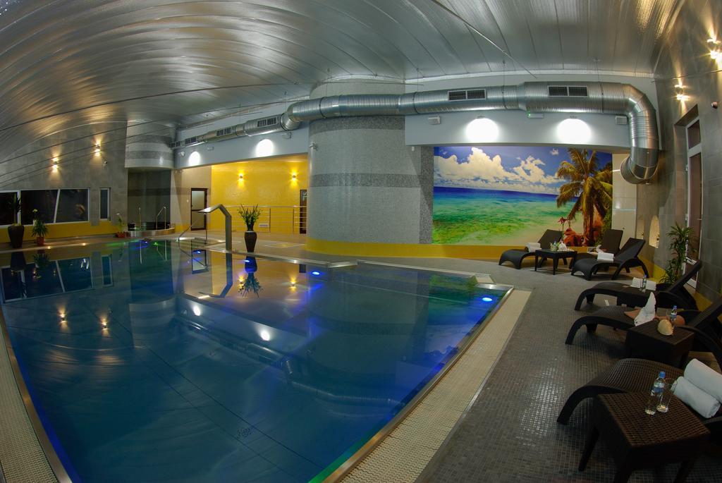Majewski Hotel & Spa マルボルク エクステリア 写真
