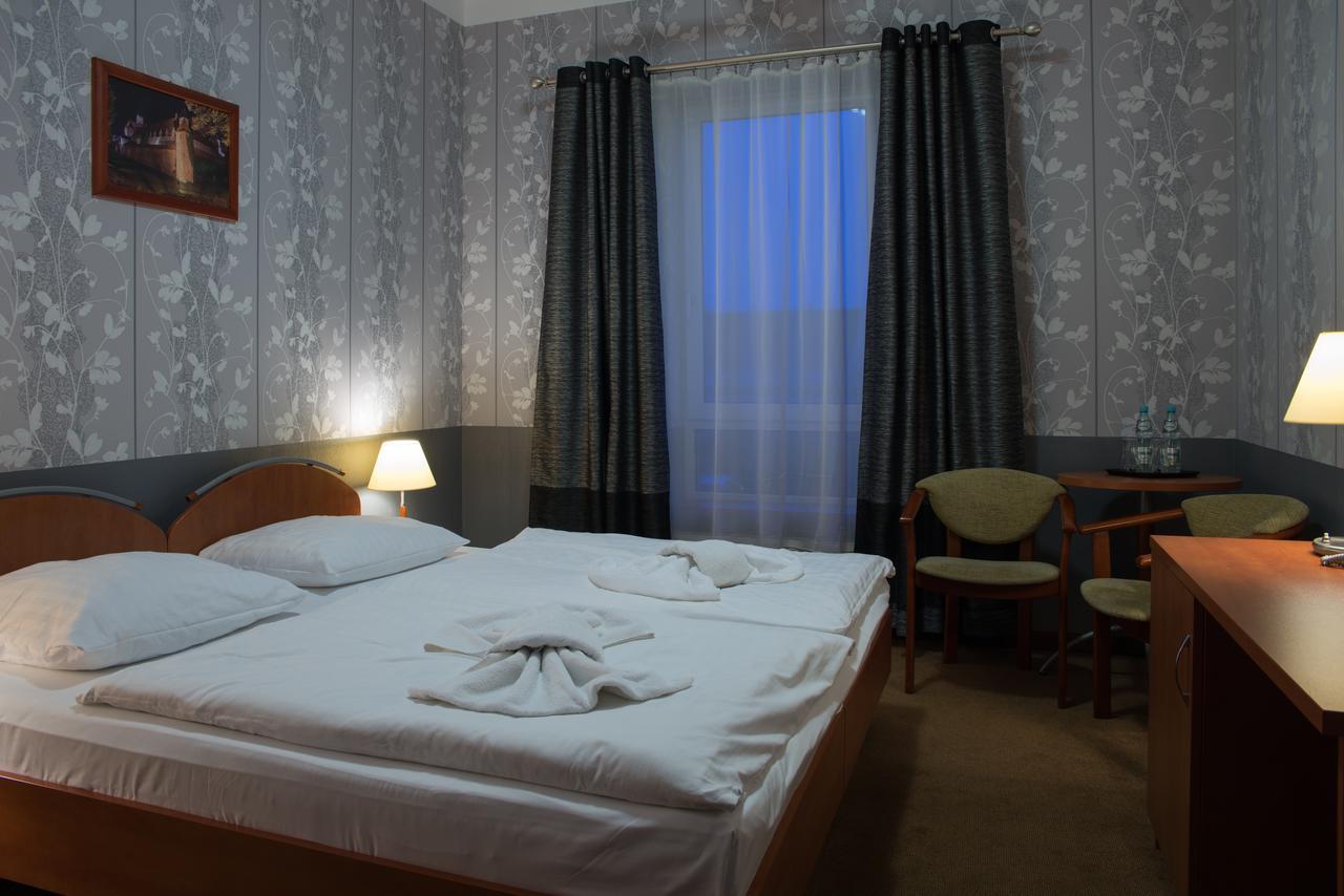 Majewski Hotel & Spa マルボルク エクステリア 写真