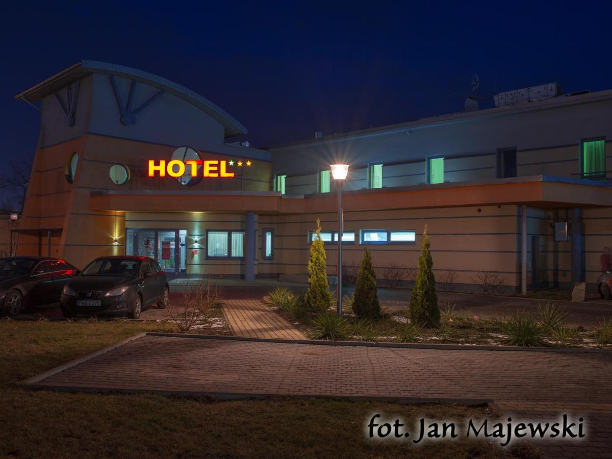 Majewski Hotel & Spa マルボルク エクステリア 写真