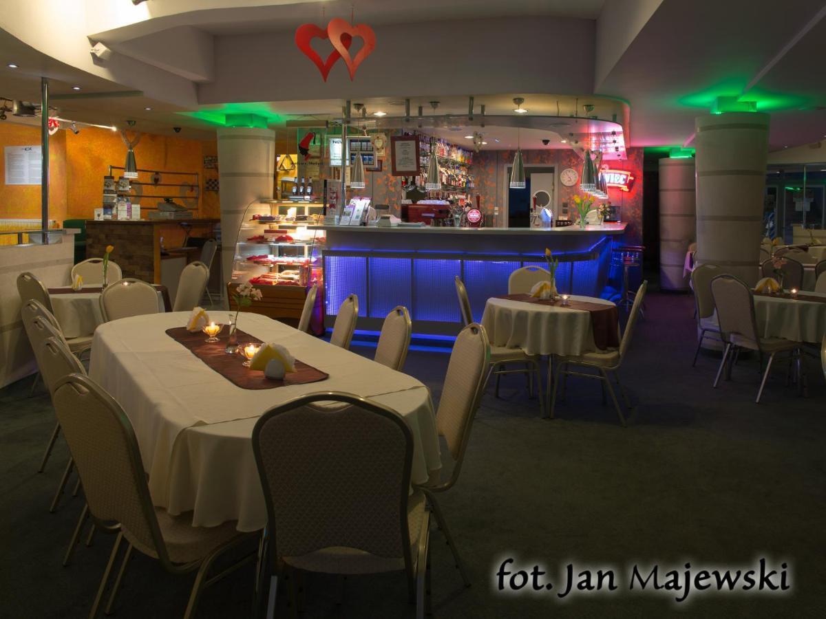 Majewski Hotel & Spa マルボルク エクステリア 写真